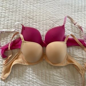2 Freya push-up bras